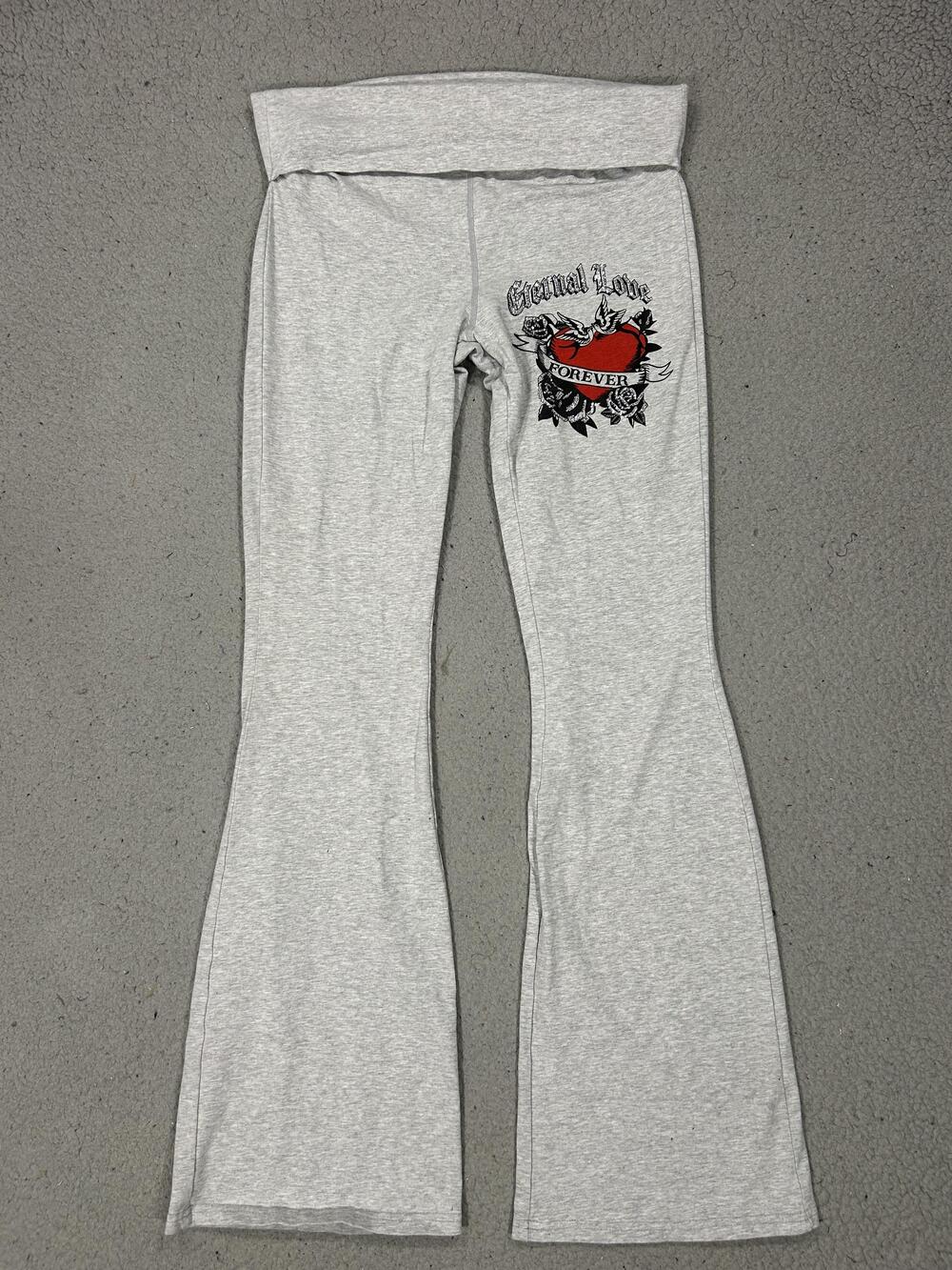 Y2K Urban Weekend Sweatpants Women Large Gray Flare Yoga Fold Over Heart